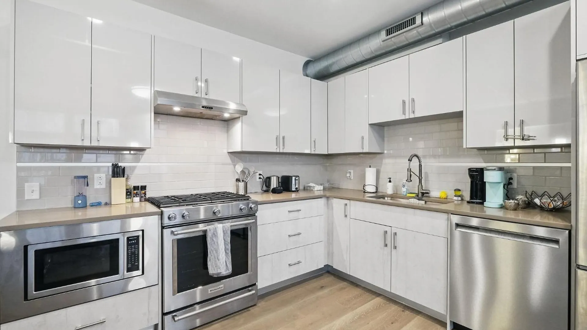 Apartment 2Br Downtown Pittsburgh - Free Gym, Wifi & Close To Sports Venue United States